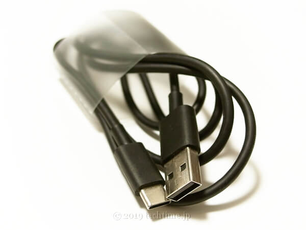 COLORFLY U8の付属USBケーブルの画像2